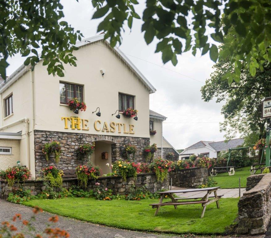 The Castle Inn Ebbw Vale Buitenkant foto