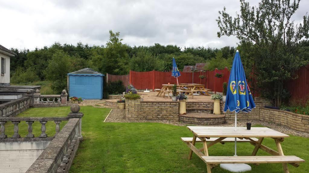 The Castle Inn Ebbw Vale Buitenkant foto